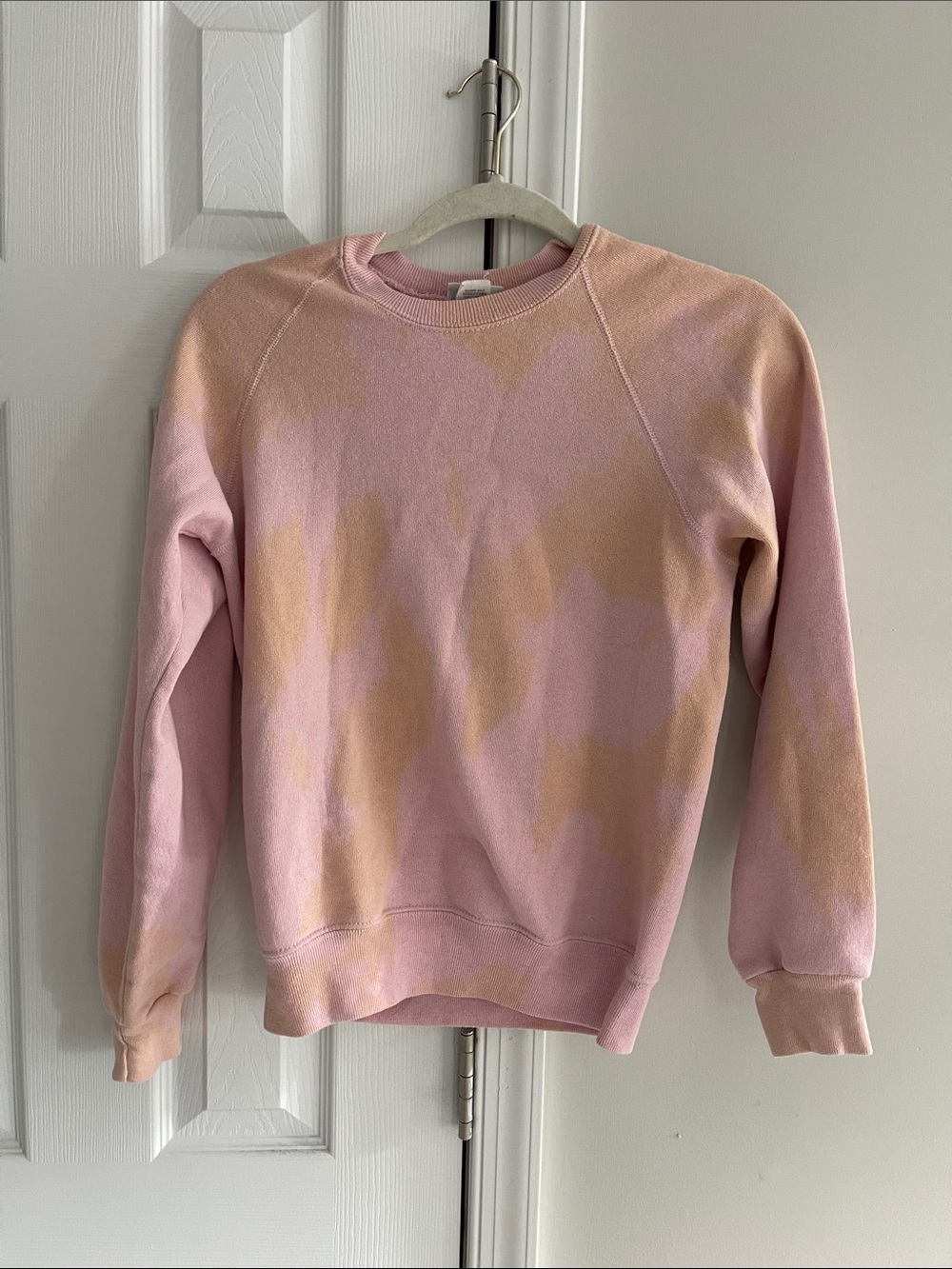 Vintage Lee Women's Pink and Cream Tie-Dye Crewneck Sweater